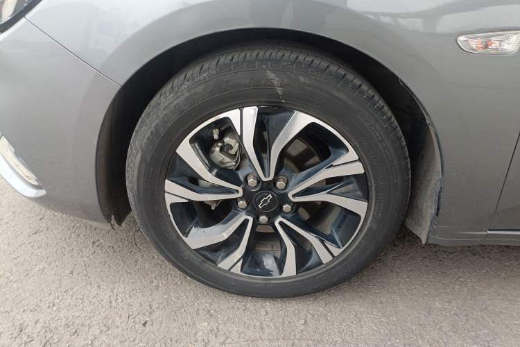 Used Chevrolet Monza 2022 Light Hybrid RS 330T Automatic Comfort Edition Exterior 4