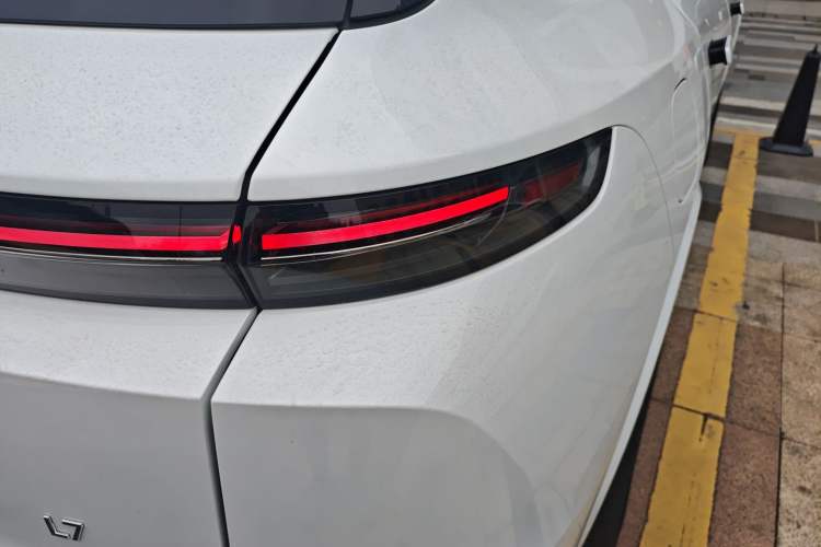 Used Li Auto L7 2025 Max Smart Refresh Edition
