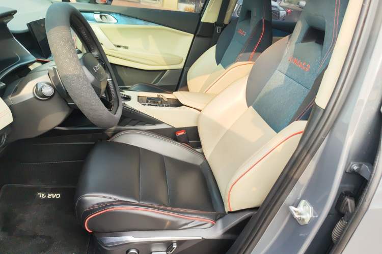 Used Lynk & Co 06 2020 1.5T YAO Halo