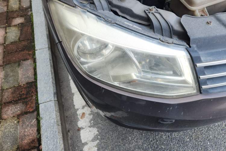 Used Dongfeng Fengon 330 2014 1.5L Manual Utility Version DK15
