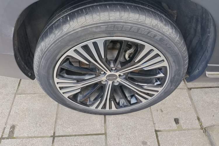 Used JETOUR X90 2020 1.6T DCT Shadow Edition 7-Seater Right Rear Wheel Hub