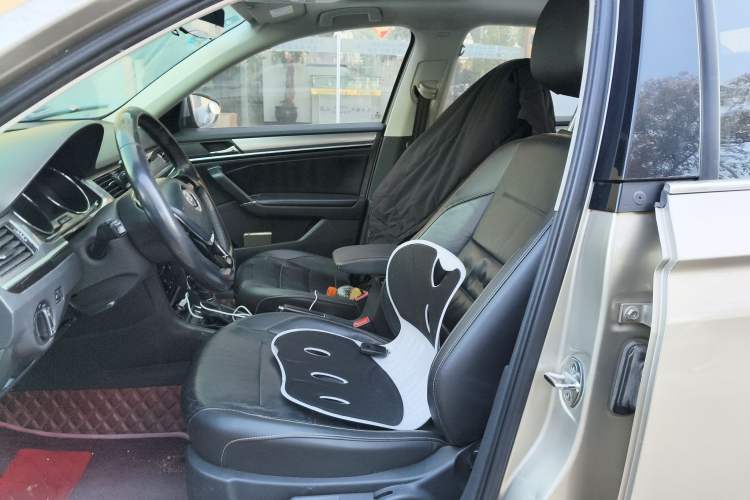 Used Volkswagen Bora 2016 1.6L Automatic Comfort Model
