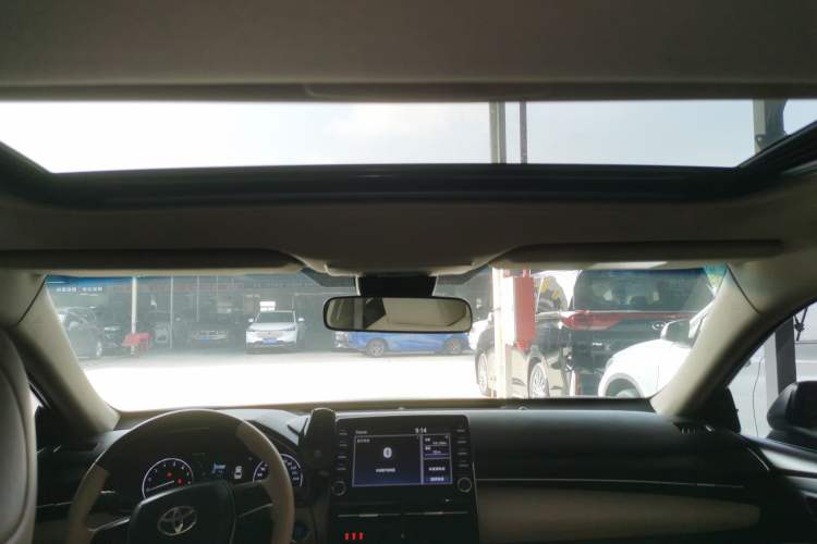 Used Toyota Avalon 2019 2.0L XLE Premium Edition China VI