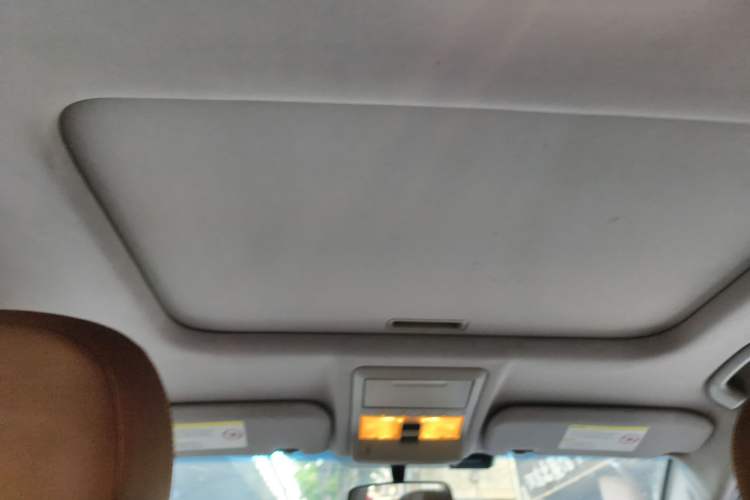 Used Opel Antara 2012 2.4L Two-Wheel-Drive Comfort Edition