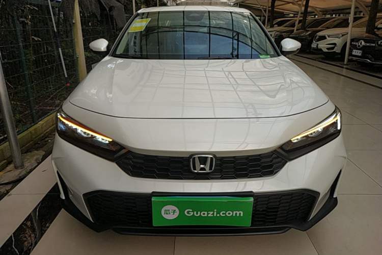 Used Honda Civic 2025 240TURBO CVT Smart & Fun Plus