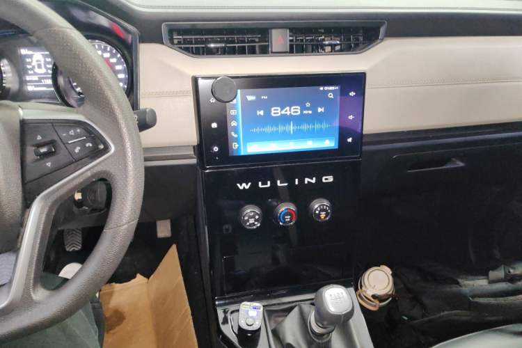 Used Wuling Zhengcheng 2021 1.5T Manual Luxury Version
