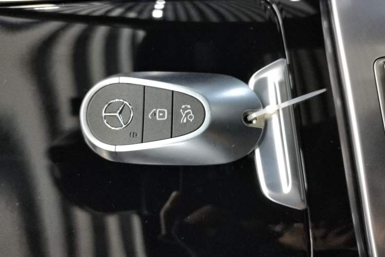 Used Mercedes-Benz C-Class 2022 Restyled C 260 L Sport Edition Interior 1