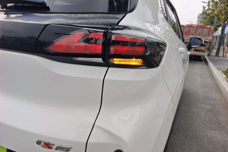 Used Changan CS15 2019 1.5L Manual Entry-Level Version China VI Standard