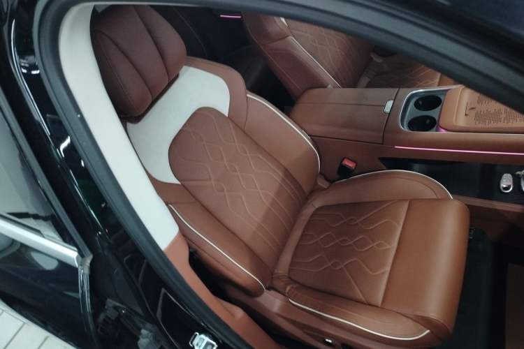 Used VOYAH FREE 2024 Ultra-Long Range Intelligent Driving Version
