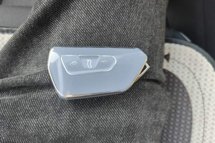 Used Volkswagen Golf 2023 280TSI DSG Pro Vehicle Key