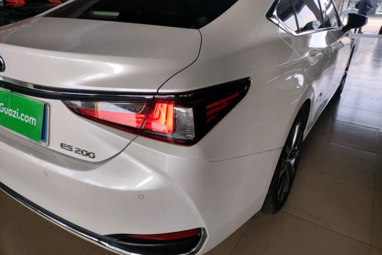Used Lexus ES 2018 200 Excellence Edition China V Standard
