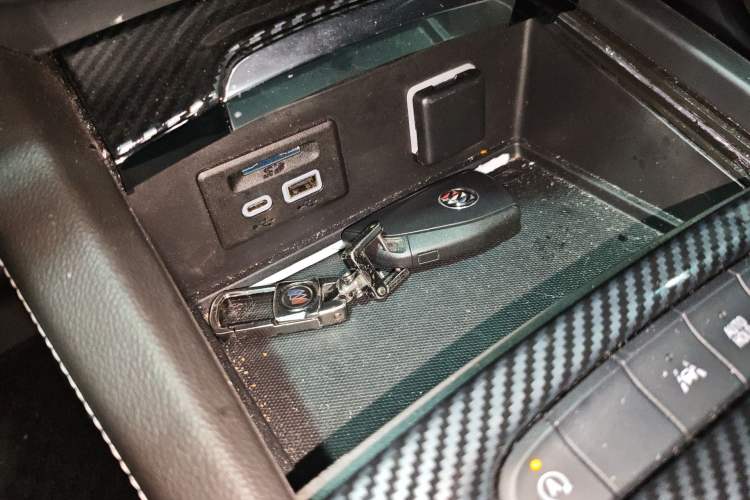 Used Buick Envision 2021 Encore Plus 652T Five-Seat Luxury Model