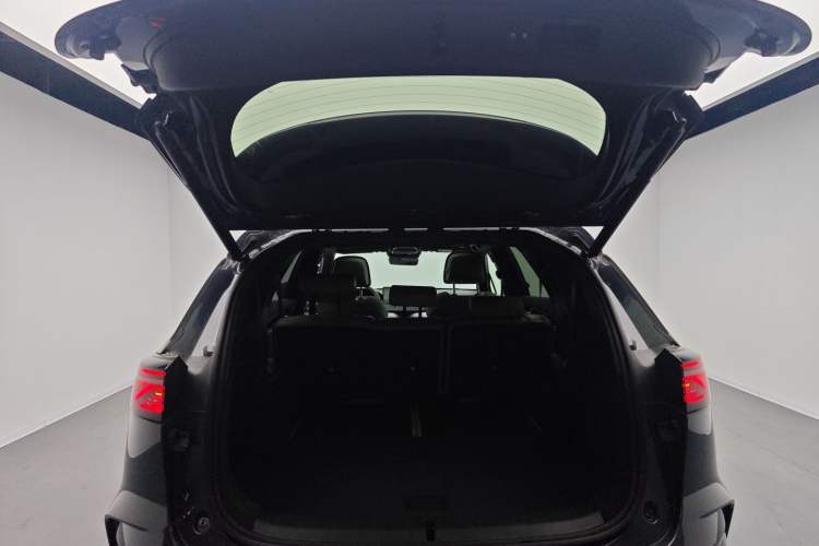 Used BYD Tang New Energy 2025 DM-i 115KM Cloud Ride Flagship Model Trunk