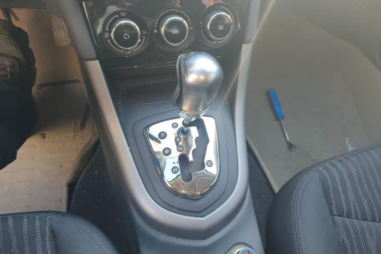 Used Peugeot 408 2013 2.0L Automatic Comfort Edition
