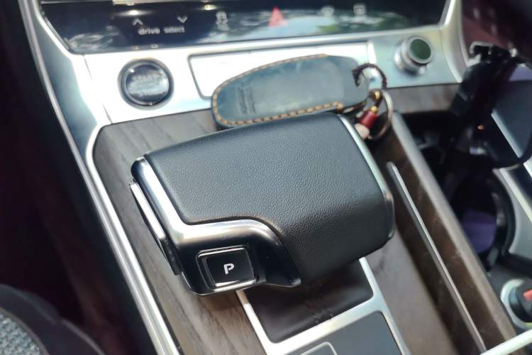 Used Audi A6L 2023 Revised 45 TFSI Prestige Dynamic Edition
