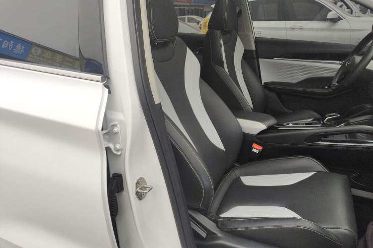 Used Geely Auto Coolray 2022 Bin Yue COOL 1.5TD DCT Hot Engine Edition