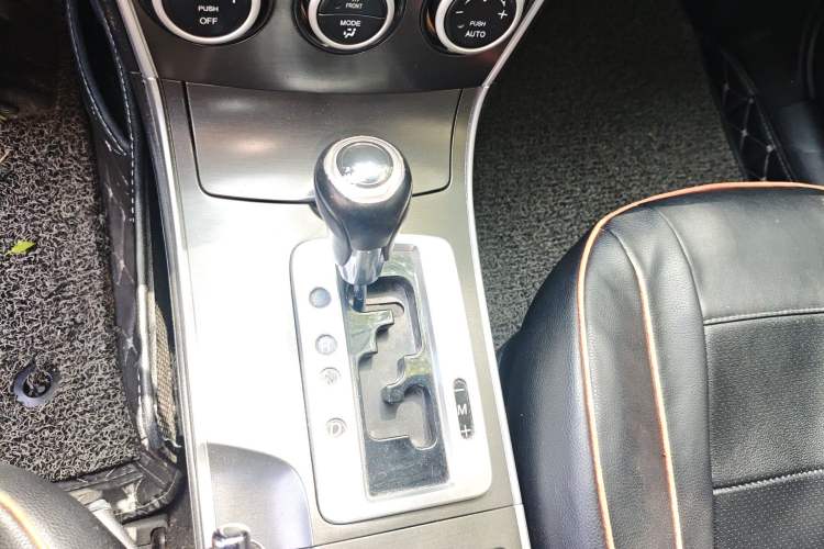 Used Mazda 6 2013 2.0L Automatic Fashion Edition
