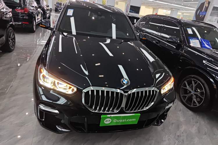 Used BMW X5 2022 Restyled xDrive 40Li M Sport Package
