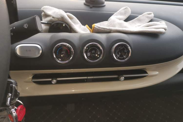 Used Wuling Bingo 2024 203km Light Edition
