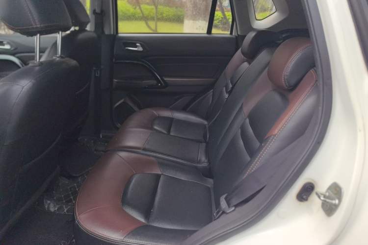 Used GAC Trumpchi GS4 2015 200T G-DCT Elite Edition Left Rear Seat