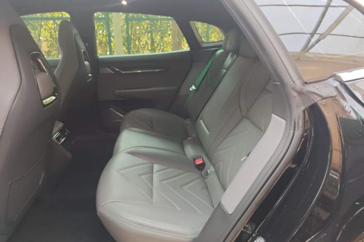 Used Zeekr 001 2023 WE Edition 100 kWh
