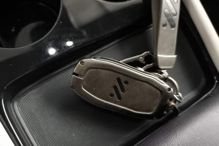 Used IM LS7 2023 100kWh Lux Rear-Drive Version