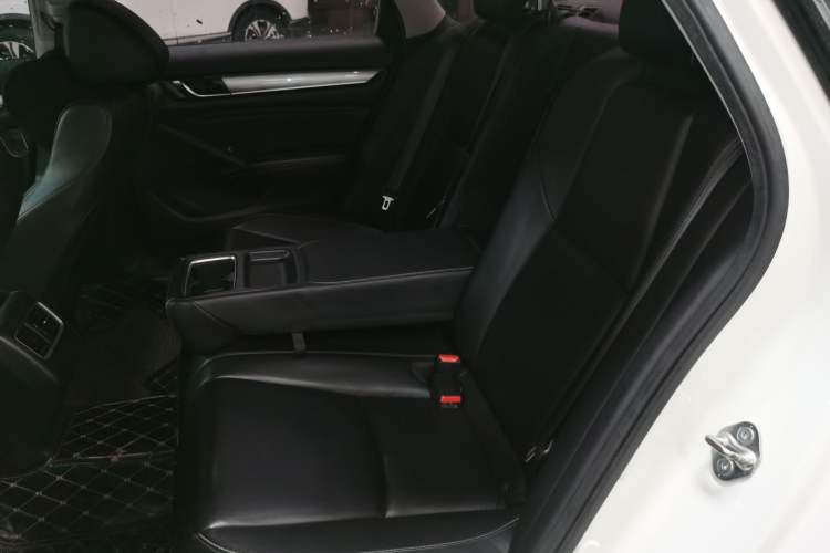 Used Honda Inspire 2019 260TURBO Elegant Edition China VI Emission Standard
