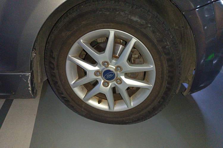 Used Ford Focus 2011 Hatchback 1.8L Manual Comfort Model
