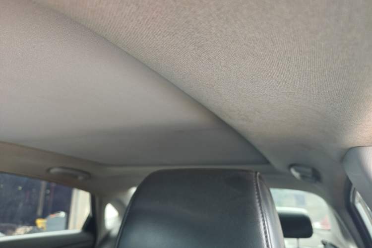 Used Hyundai Mistra 2016 1.8L Automatic Smart GLS Headliner