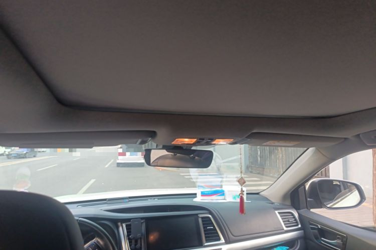 Used Toyota Highlander 2018 2.0T Four-Wheel Drive Prestige Version 7 Seats China VI Standard