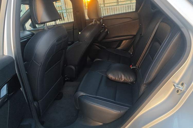 Used MG 4 EV 2023 415 km Range Sea-Faring Champion Edition Left Rear Seat