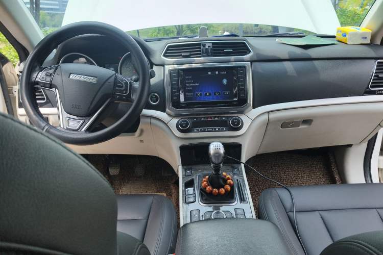 Used Haval H6 Coupe 2015 Blue Label 2.0T Manual Two-Wheel-Drive Elite Model