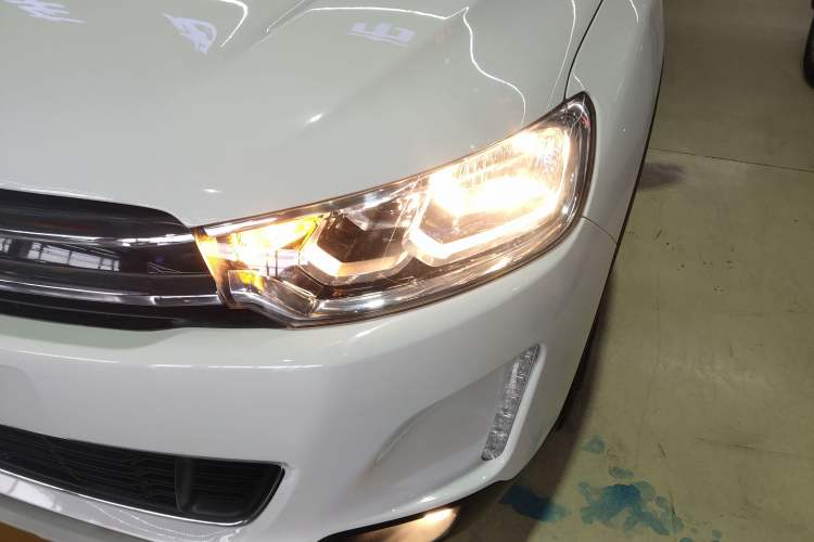 Used Citroen C3-XR 2015 1.6THP Automatic Smart Model