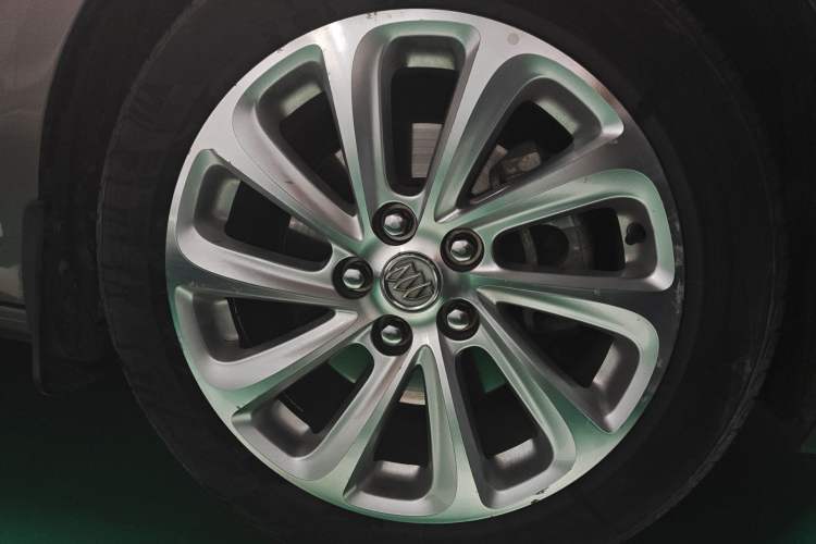 Used Buick LaCrosse 2014 2.0T SIDI Elite Tech Version