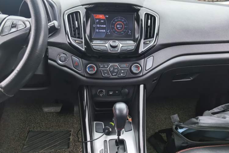 Used Chery Tiggo 5 2014 2.0L CVT Family Deluxe Edition