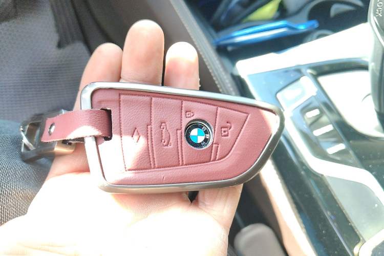 Used BMW 5 Series 2019 Facelifted 530Li Leading Edition Luxury Package
