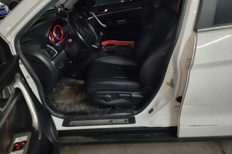Used Haval M6 2018 1.5T Manual Two-Wheel Drive Elite Model Left Front Seat