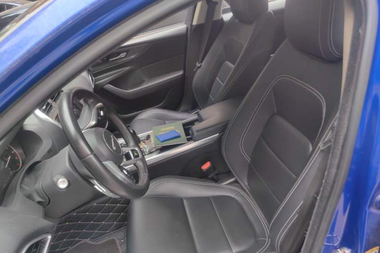 Used Jaguar XEL 2020 2.0T 200PS R-DYNAMIC Youth Sports Edition Left Front Seat