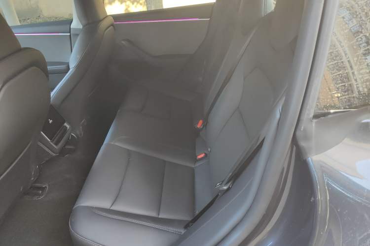 Used Tesla Model 3 2025 Rear-Wheel-Drive Version
