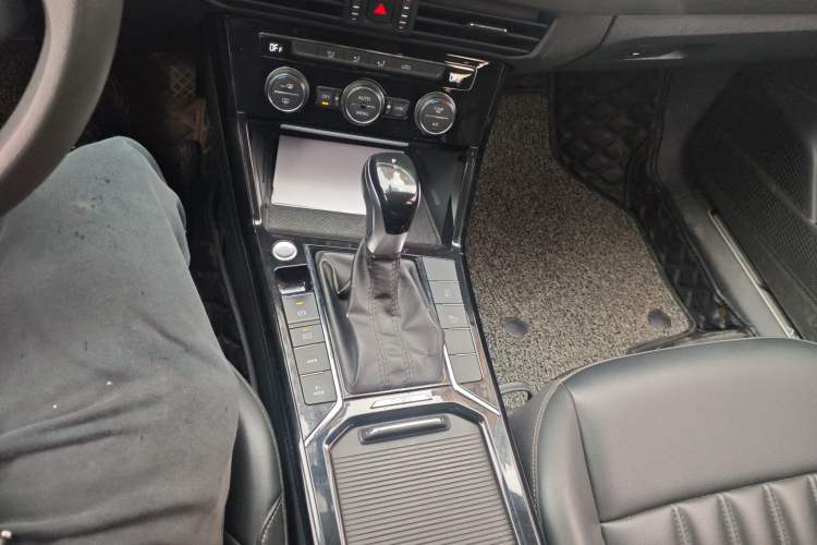 Used Volkswagen Passat New Energy 2019 430 PHEV Hybrid Elite Edition
