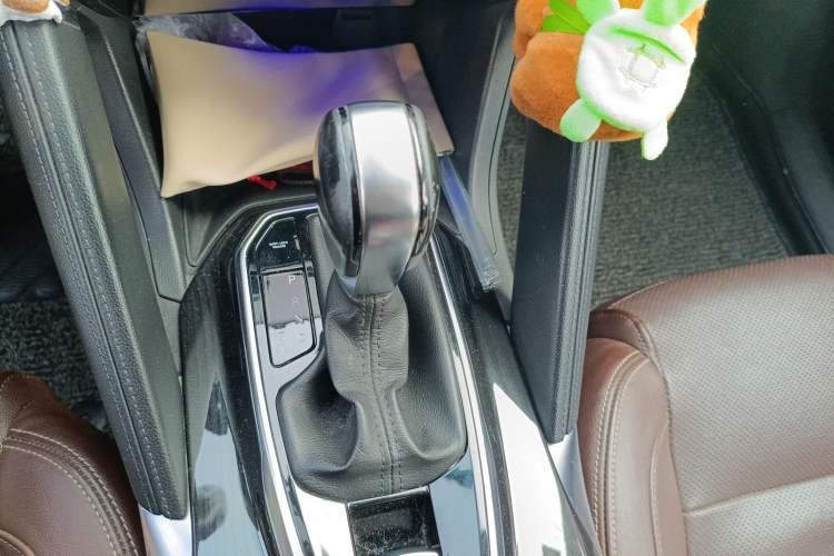 Used Renault Koleos 2017 2.5L Four-Wheel Drive Ultimate Edition
