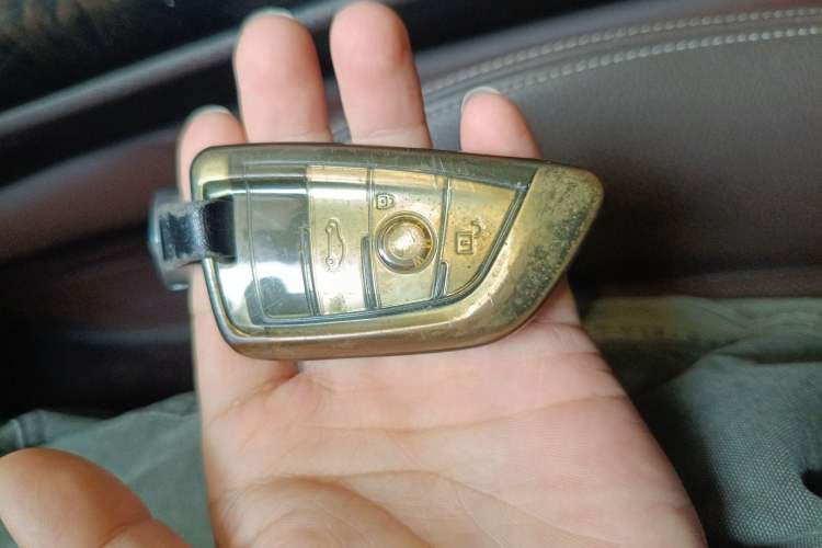 Used BMW X5 2018 xDrive28i
