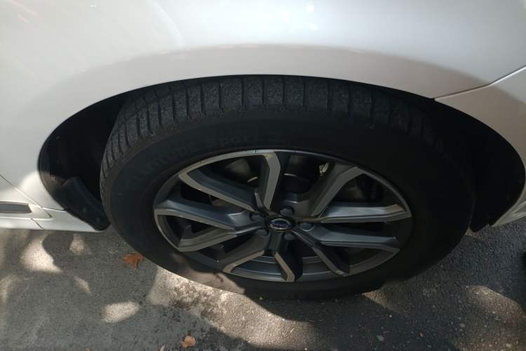 Used Volvo XC60 2017 T5 AWD Smart Upgrade Edition
