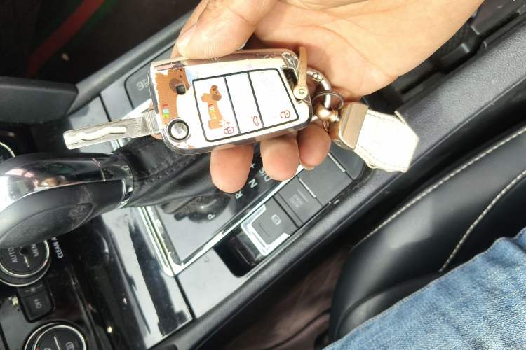 Used Volkswagen Lamando 2017 280TSI DSG Comfort Edition Vehicle Key