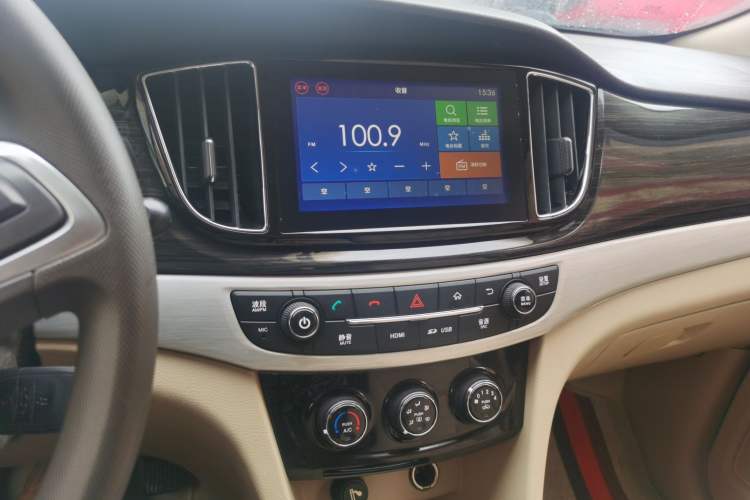 Used Baojun 730 2016 1.5L Manual Comfort Version 7 Seats China V Emission Standard
