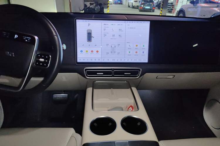 Used Li Auto L9 2024 Ultra Model Audio And AC Panel