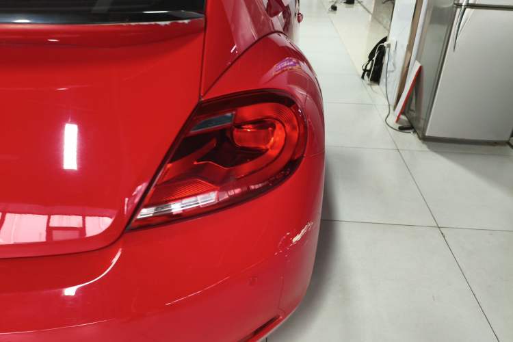 Used Volkswagen Beetle 2015 180TSI model
