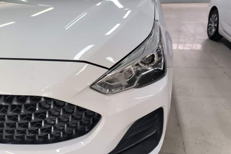 Used Haval M6 2019 1.5T DCT Two-Wheel Drive Value Edition China VI Standard
