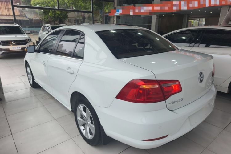 Used Volkswagen Bora 2014 1.6L Automatic Comfort Model Rear Left 45 Deg