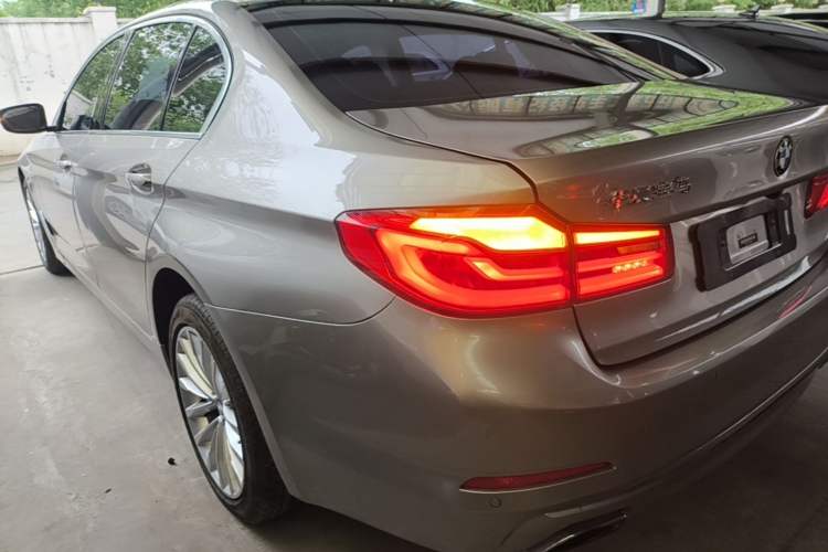 Used BMW 5 Series 2020 525Li Luxury Package
